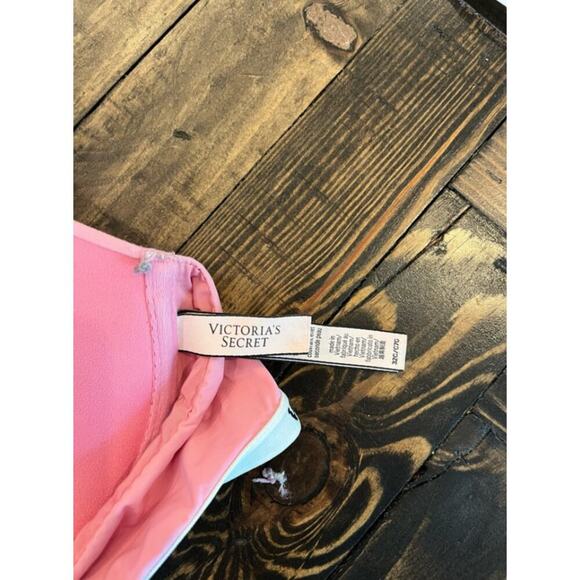 Victoria Secret Wear Everywhere 32C T-shirt Bra Bundle Intimate Colorful Variety - Picture 15 of 16